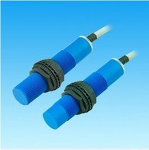 塑胶电容产品全解析 最新应用与开关特性参考指南